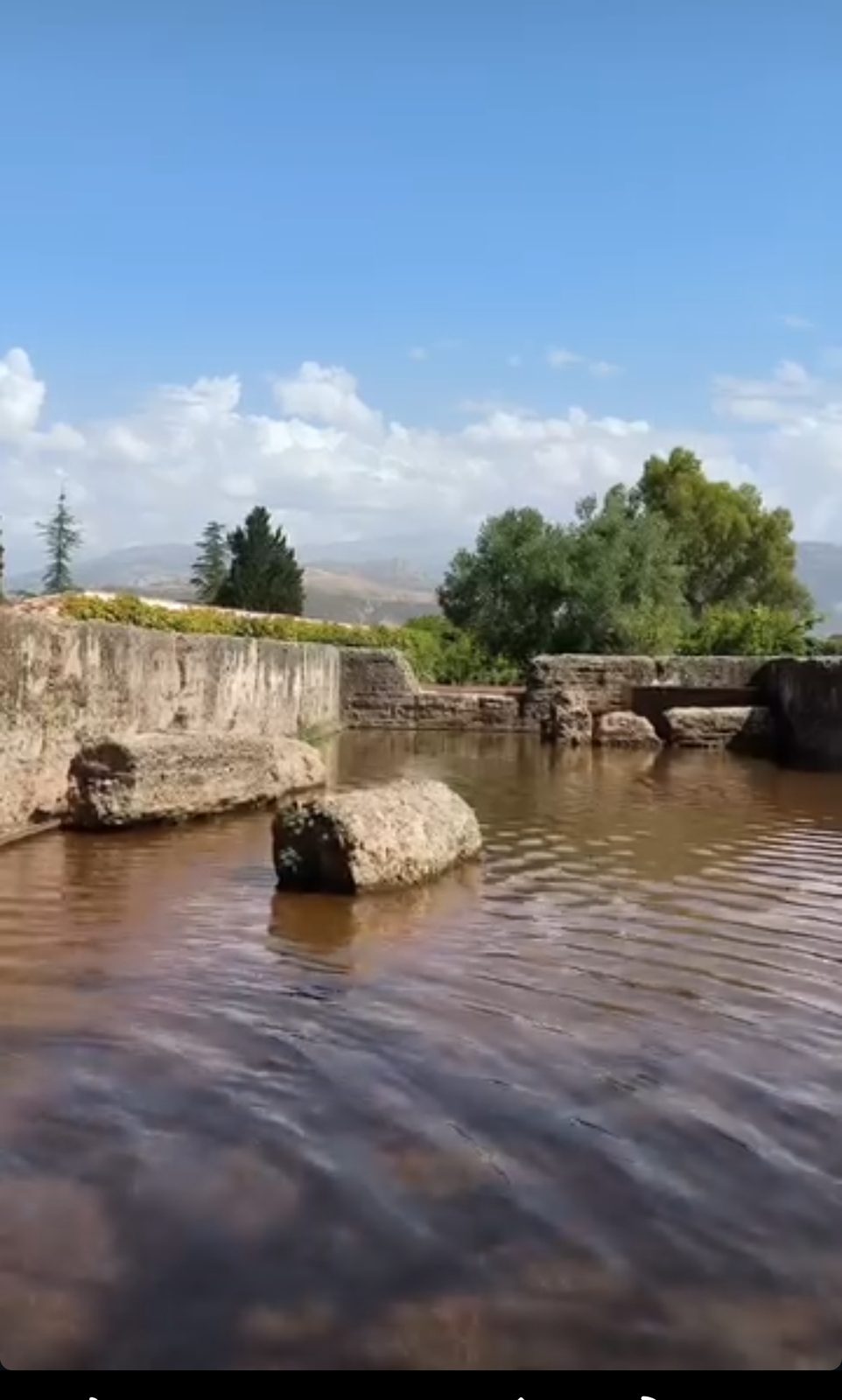 La lámina de agua de los Alixares